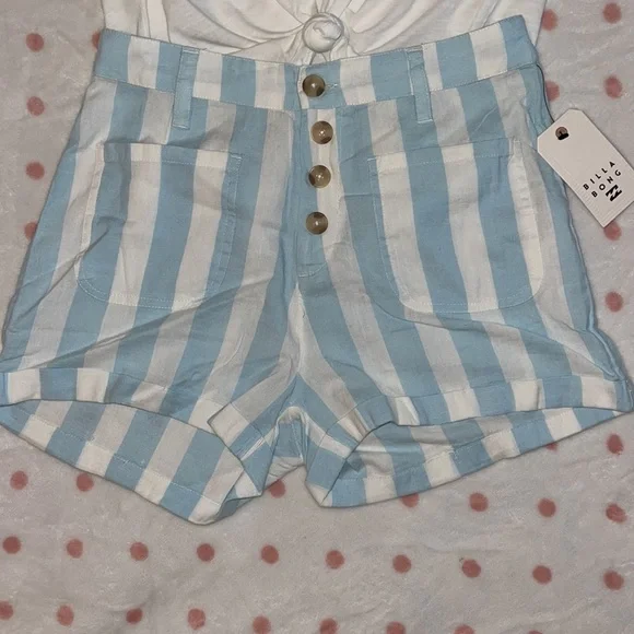 Billabong Outfit - Picture 4 of 8